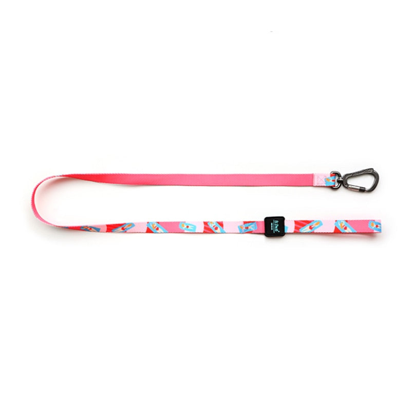 Adjustable nylon dog collar