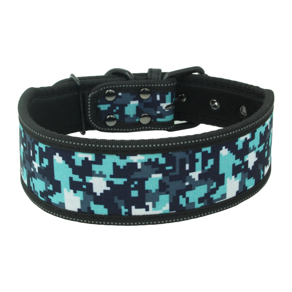 Reflective adjustable collar for medium/large dogs