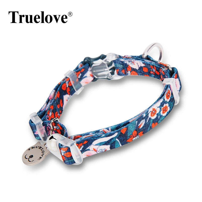 Truelove pet floral collar with bell